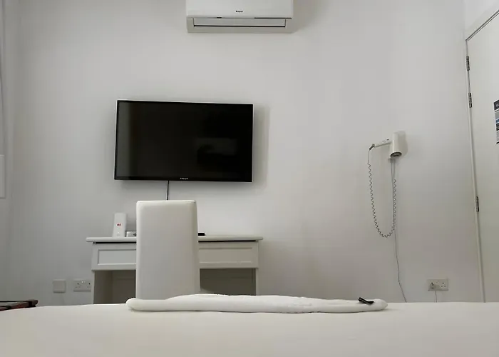 Arjuza Saint Julian's