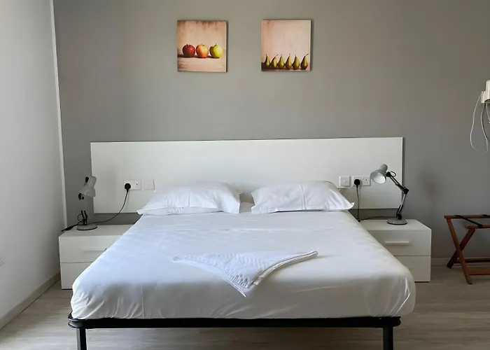 Villa Arjuza San Ġiljan